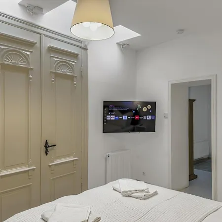 Objekt-nr 235 - Hafen - Kurgartenstrasse Любек